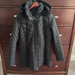 Marc New York Andrew Marc Black mid-Length Puffer Hoodie Jacket, Size M